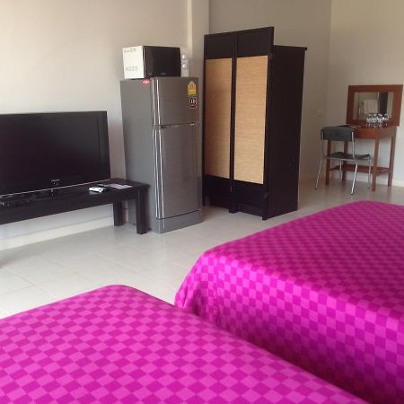 On Street Bed And Breakfast Ban Karon Екстер'єр фото