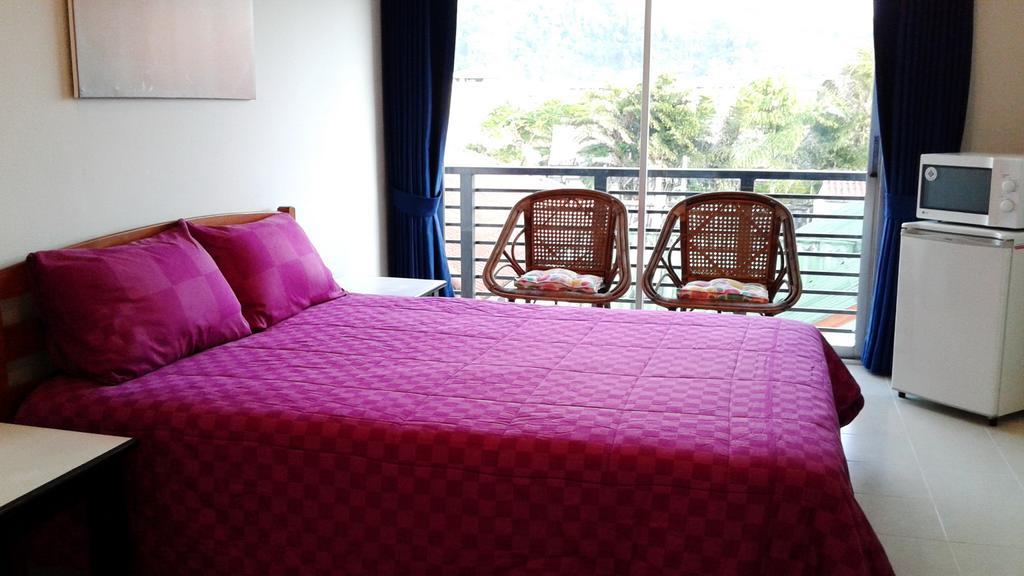 On Street Bed And Breakfast Ban Karon Екстер'єр фото